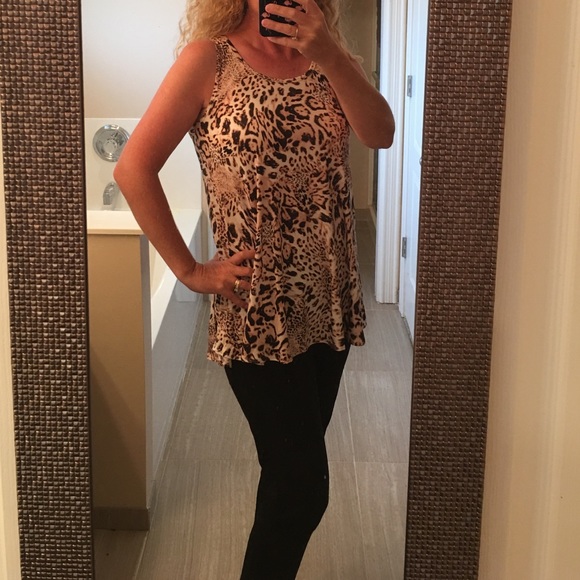 ❤️pink leopard print tank - Picture 5 of 7